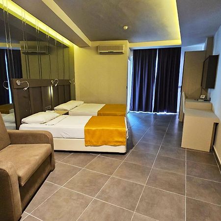Blue Star Hotel อลันยา ภายนอก รูปภาพ