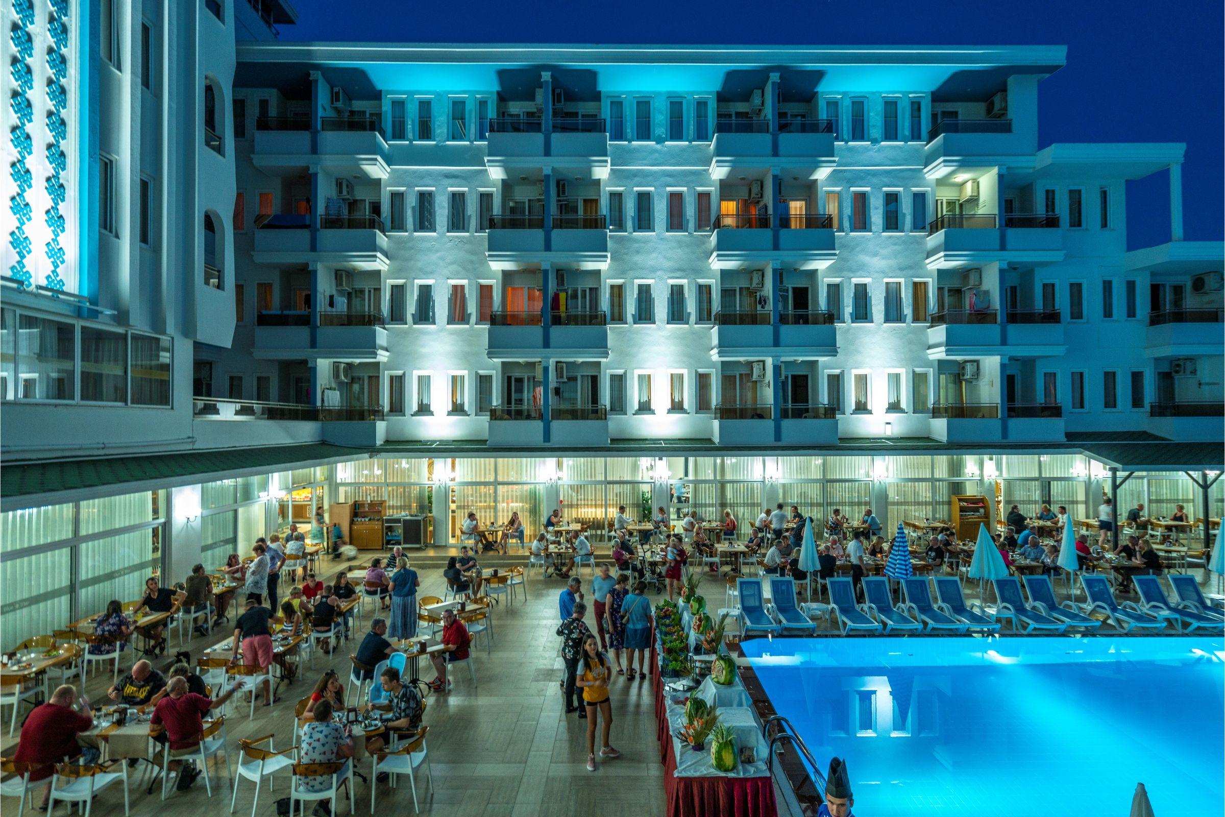 Blue Star Hotel อลันยา ภายนอก รูปภาพ